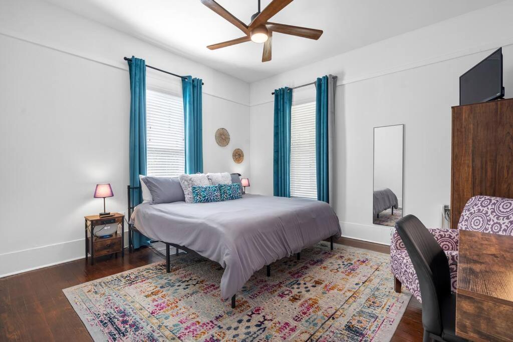 Vineyard Cottage-Pet Friendly & Walk To Oaklawn! Hot Springs Exterior photo